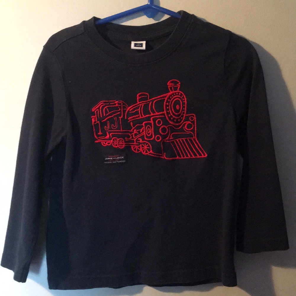 Boys shirt lot of 4
